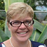Tracey Messinger