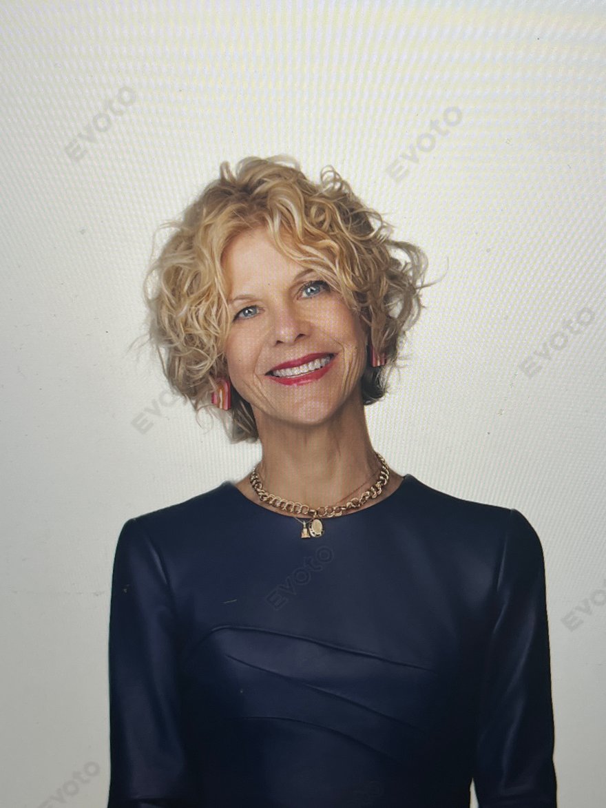 Portrait of Amy Davis