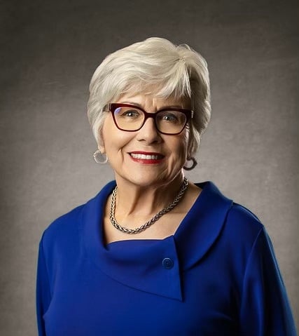 Portrait of Vicky Dearing