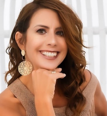 Portrait of FRANCINE DUBUC