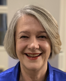 Portrait of Jennifer Monon